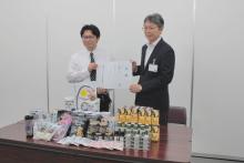 食料品や日用雑貨120点を飯山市社協に…