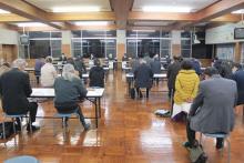 新統合小に関して地域の意見を聞く懇談会が(1日・泉台小で)